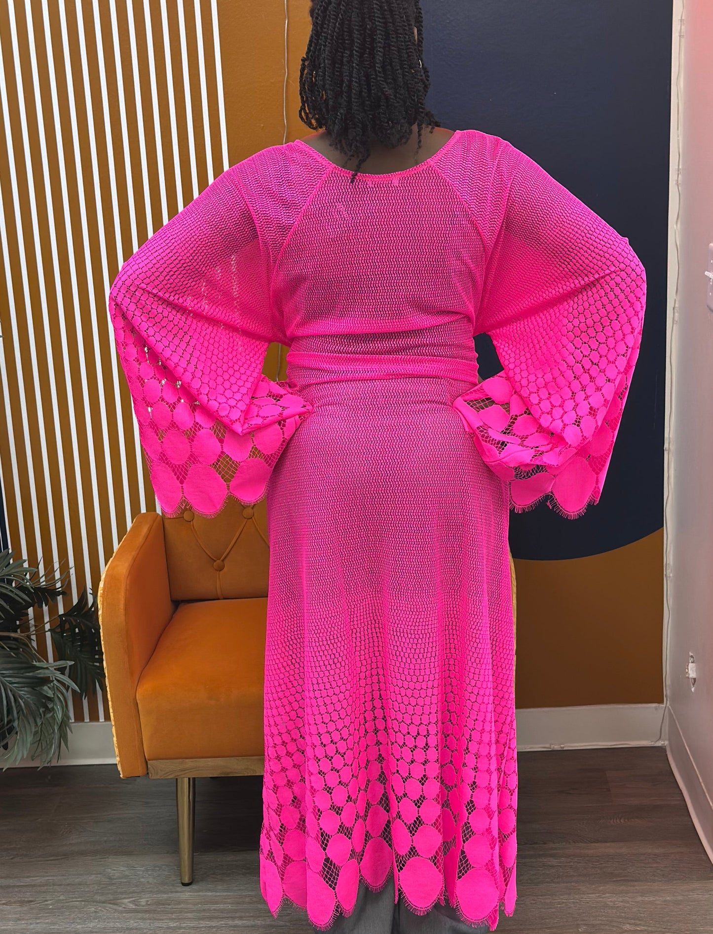 SHEER RESORT ROBE FUCHSIA